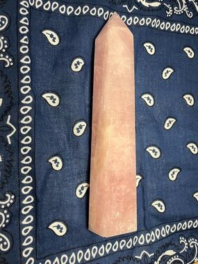 Rose Quartz Point Tower - Pale Pink Crystal Obelisk
